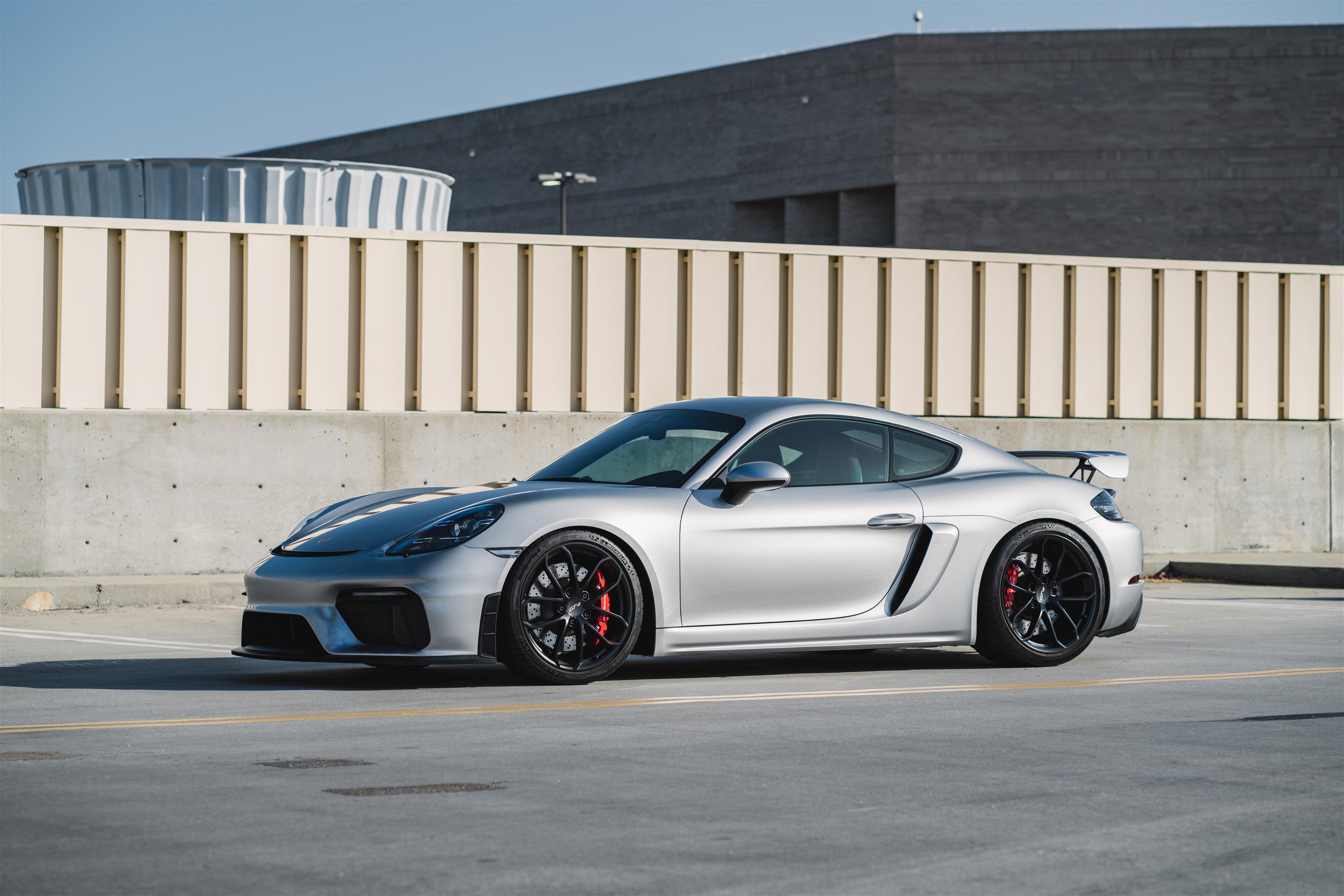 2021 Porsche 718 Cayman GT4 sold at ISSIMI