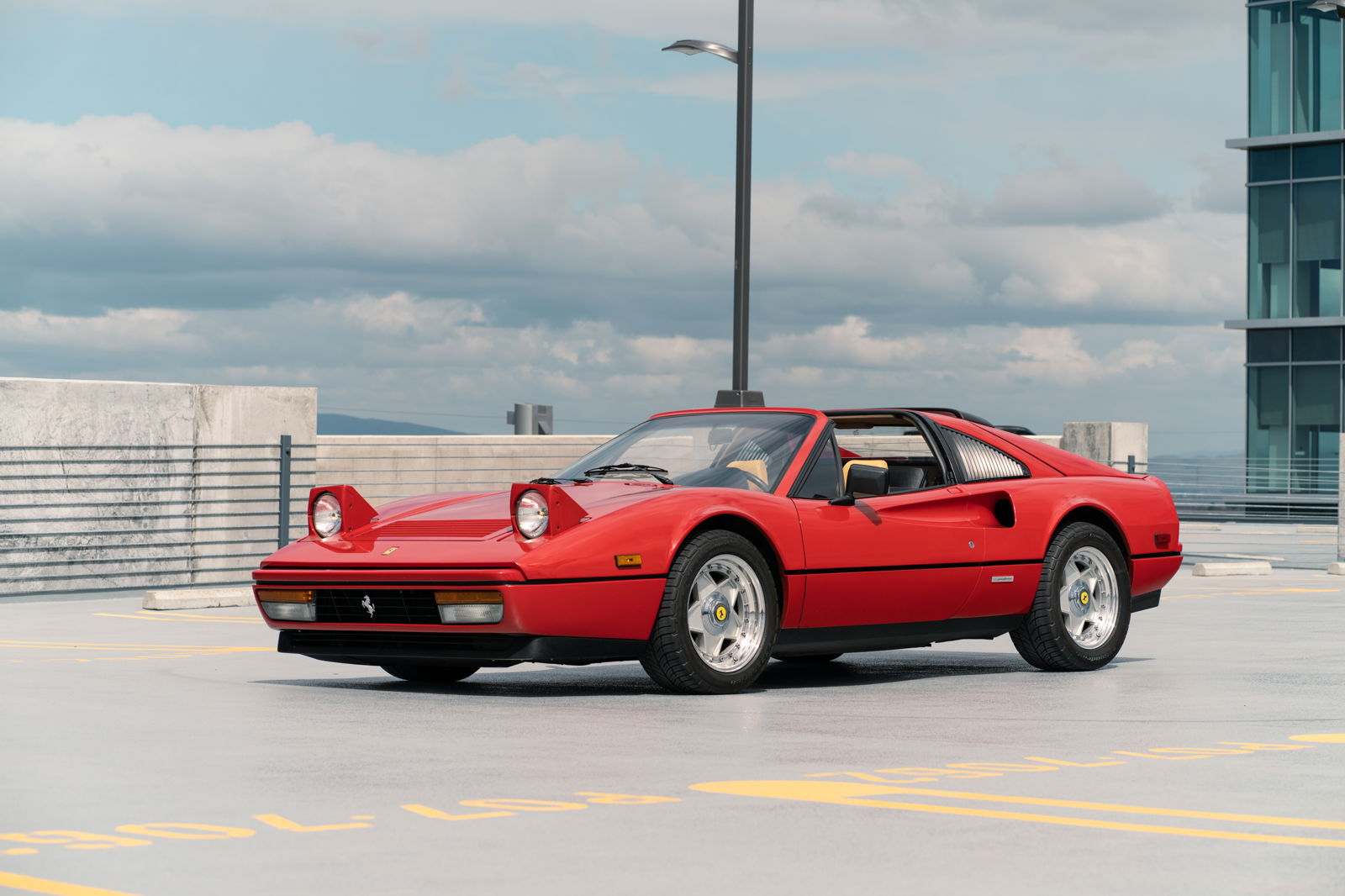 1986 Ferrari 328 GTS sold at ISSIMI