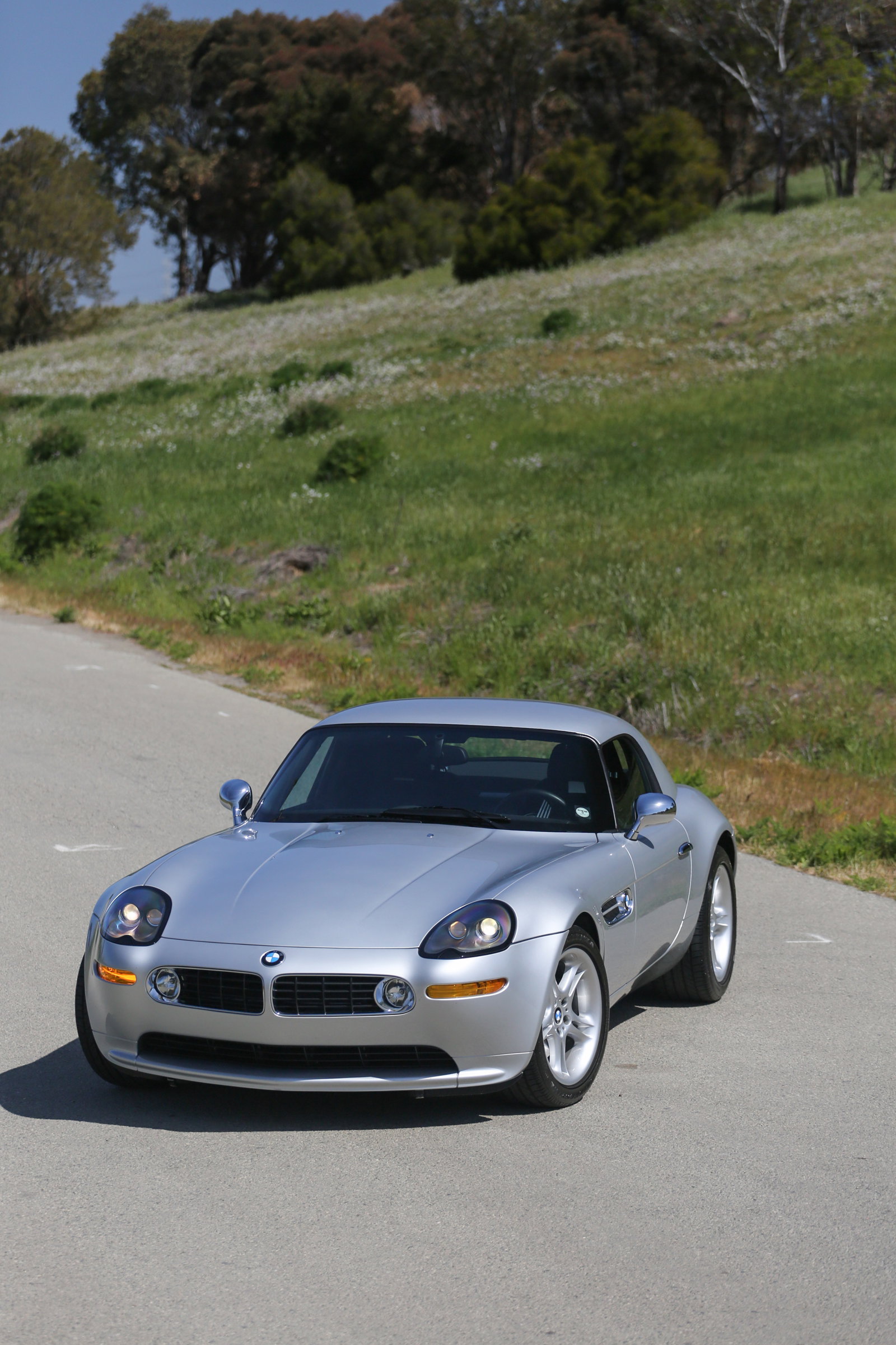 2002 BMW Z8 sold at ISSIMI