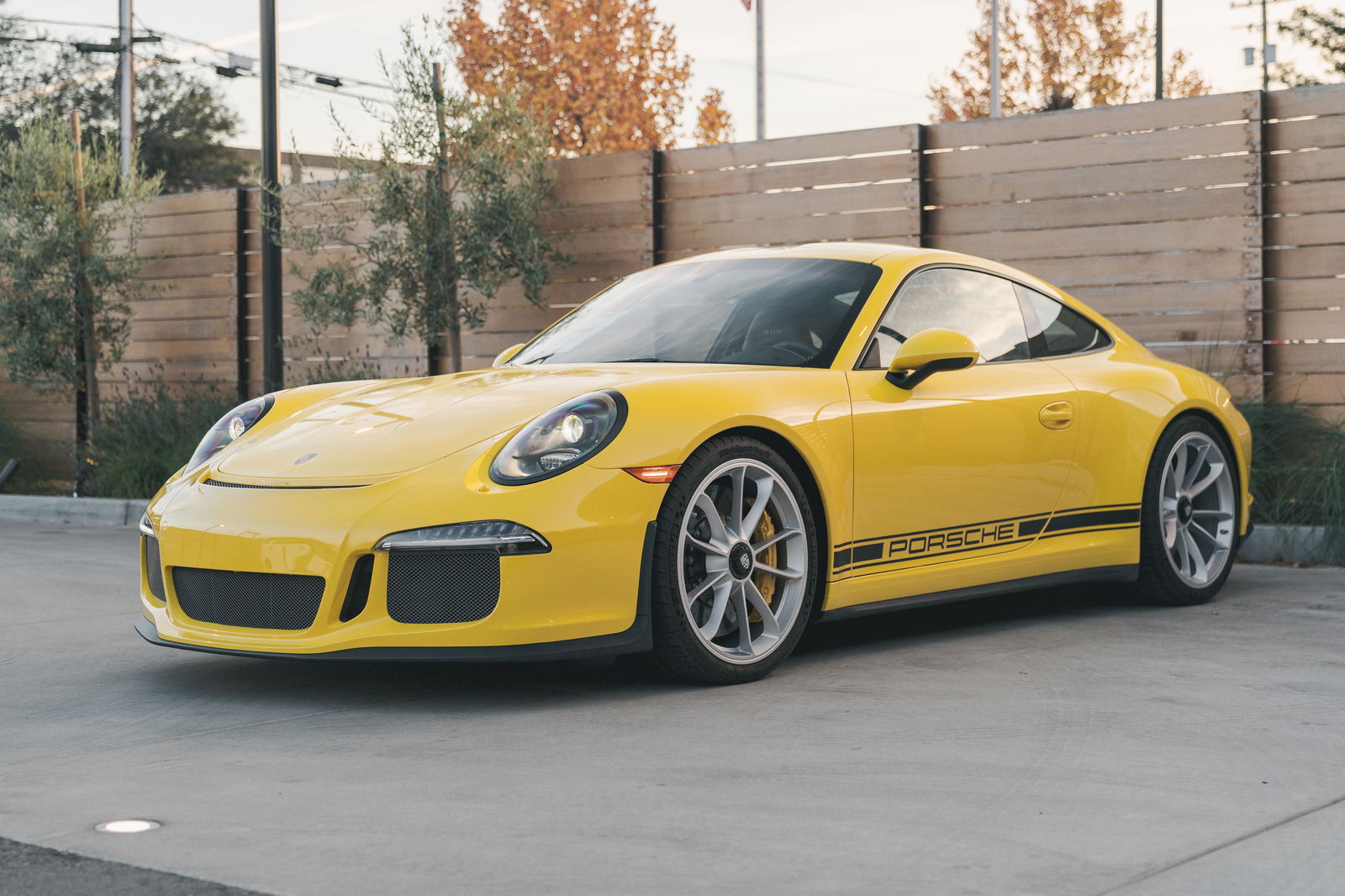 洋書 PORSCHE911 R-RS-RSR Porsche RS – Schifferbooks